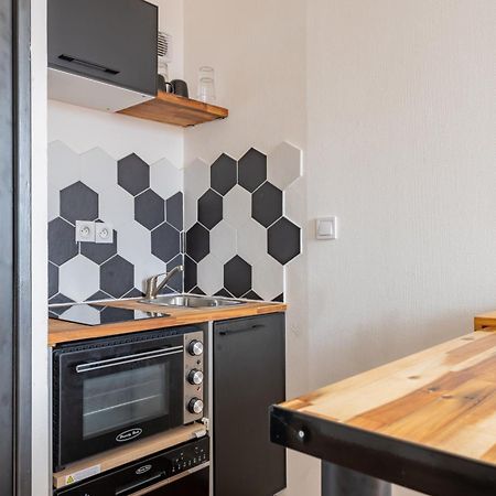 Апартаменти Charlemagne - Studio Confortable Avec Parking Gratuit - Quelques Pas De La Gare, Cuisine, Wifi Арас Екстер'єр фото