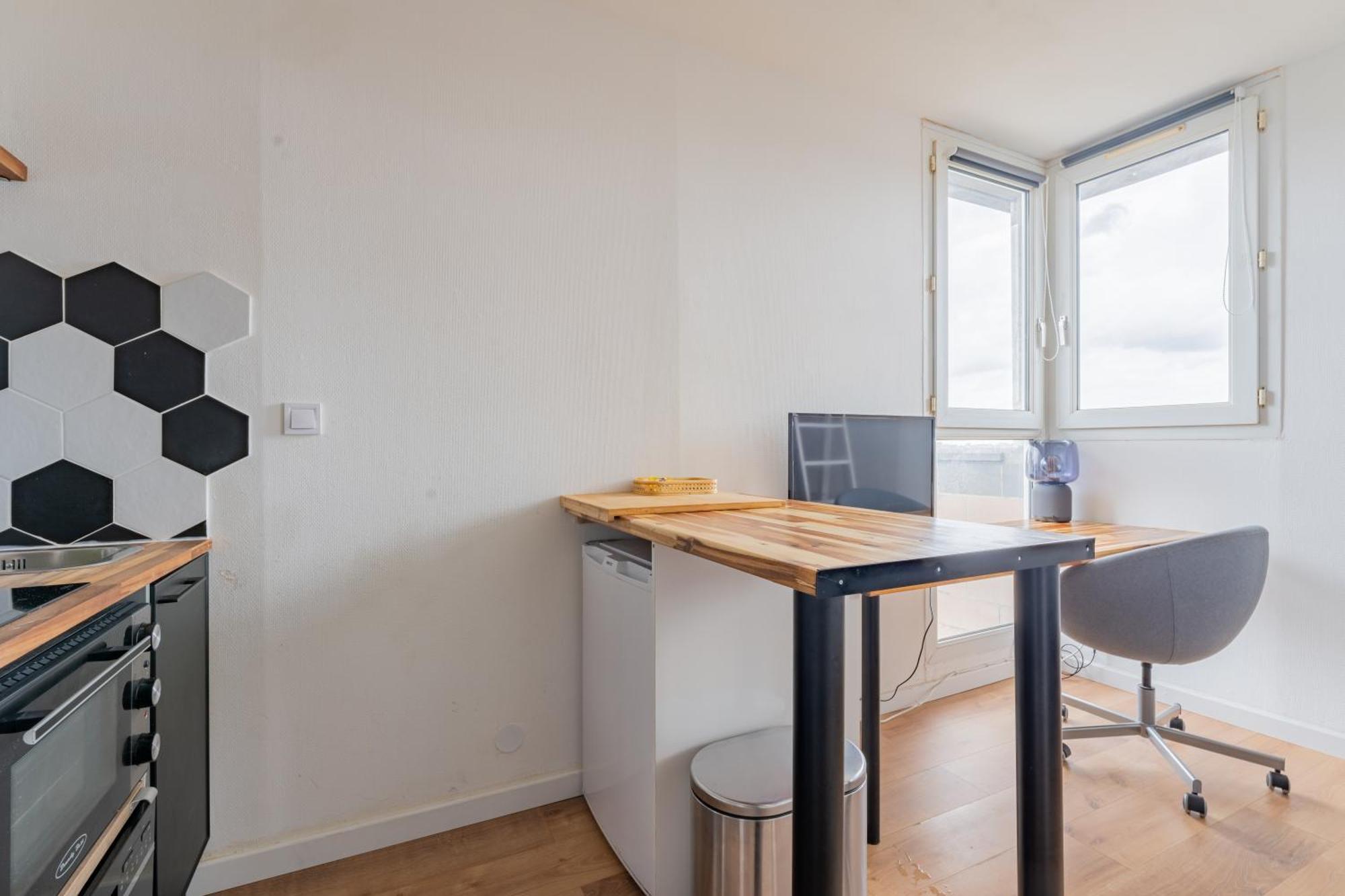 Апартаменти Charlemagne - Studio Confortable Avec Parking Gratuit - Quelques Pas De La Gare, Cuisine, Wifi Арас Екстер'єр фото
