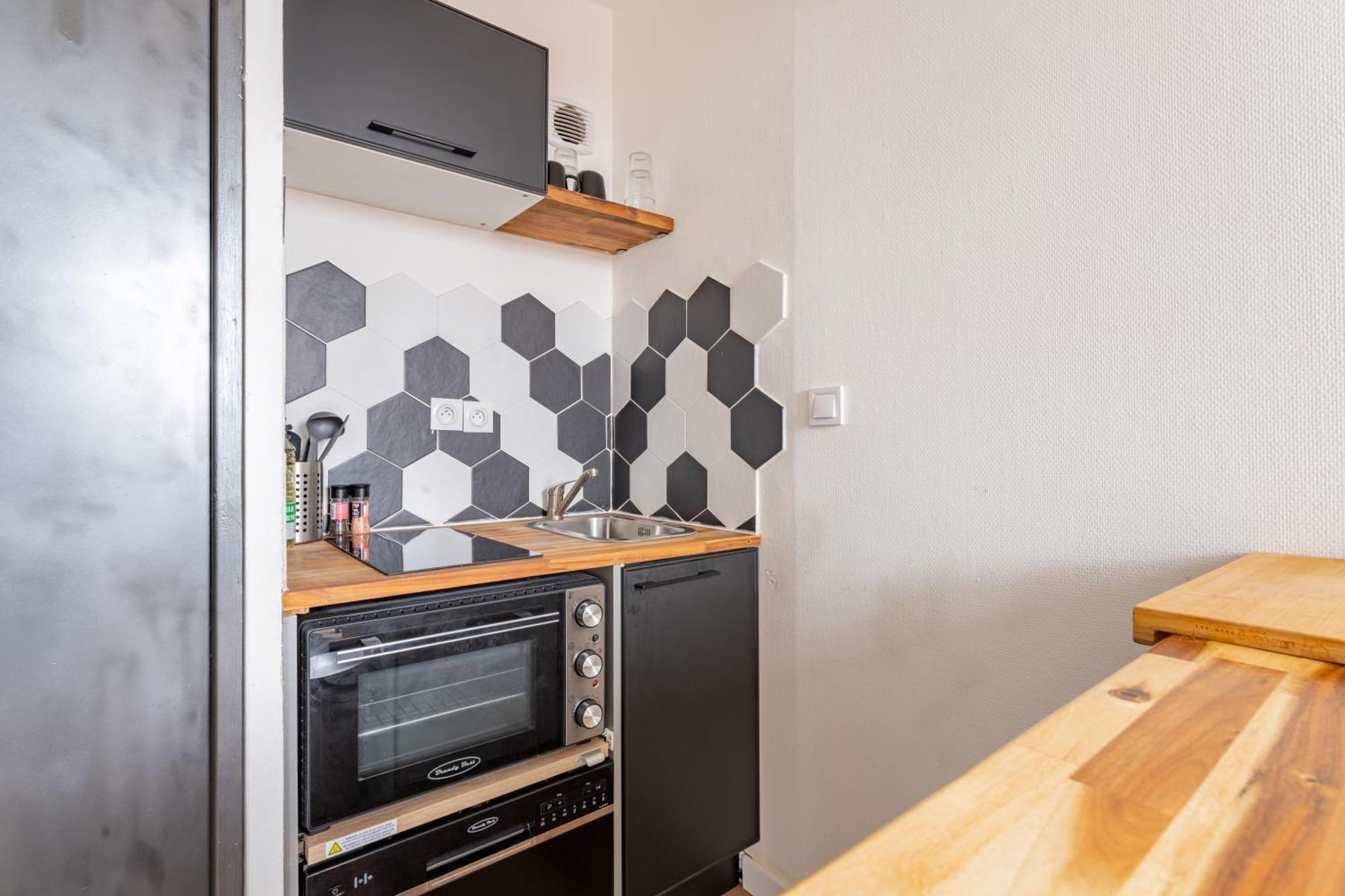 Апартаменти Charlemagne - Studio Confortable Avec Parking Gratuit - Quelques Pas De La Gare, Cuisine, Wifi Арас Екстер'єр фото